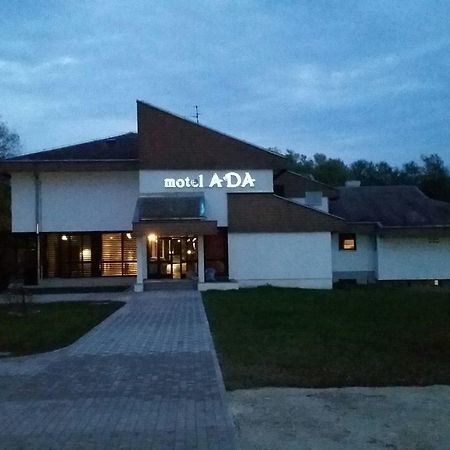 Motel Ada Novi Grad 外观 照片